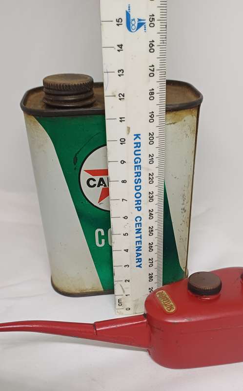 Collectable Tin and Oil can