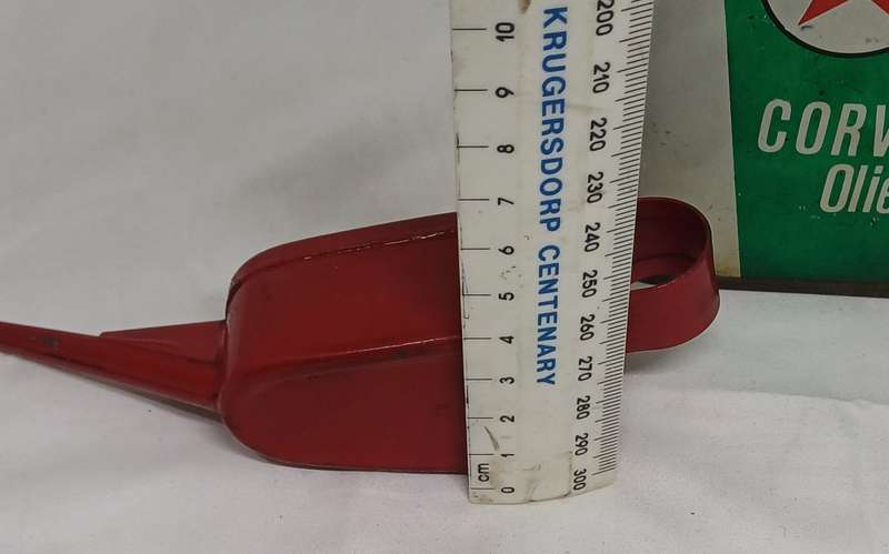 Collectable Tin and Oil can