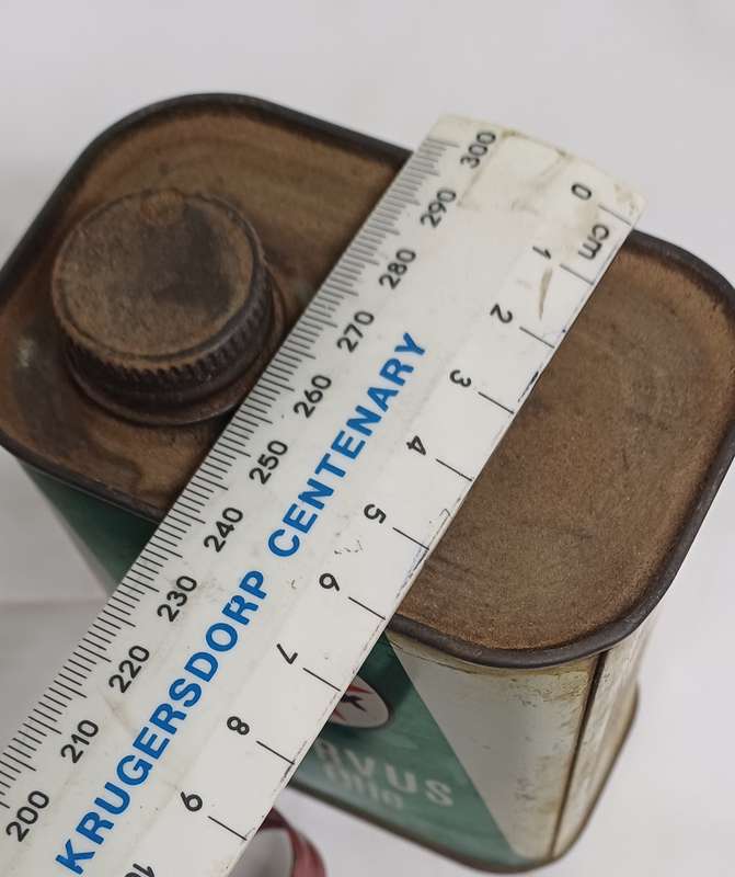 Collectable Tin and Oil can