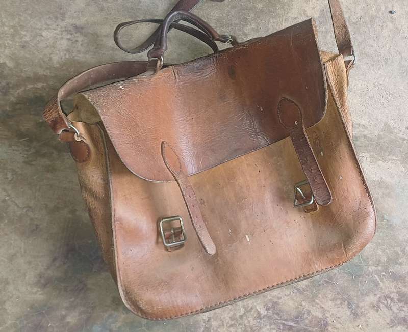 Leather bag