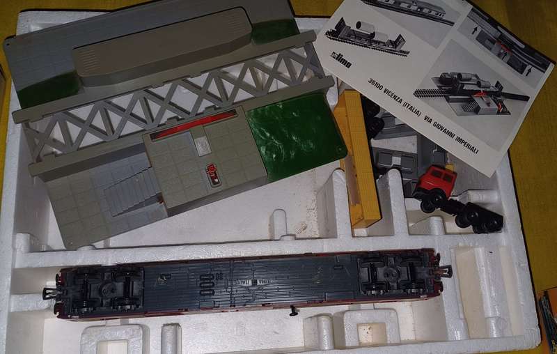LIMA Trains