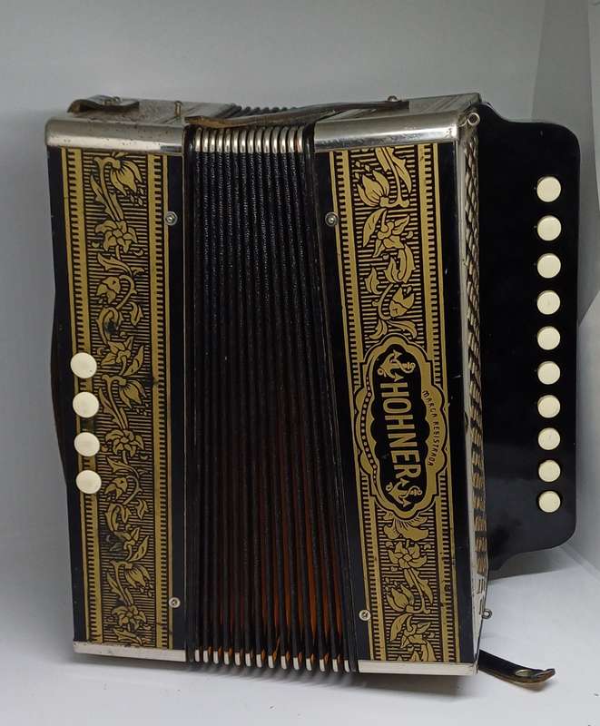 Hohner accordion