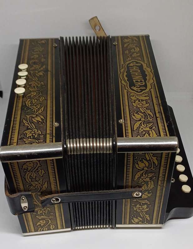 Hohner accordion