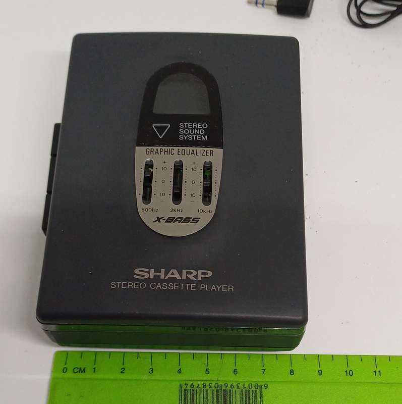 Sharp Stereo portable cassette player- walkman