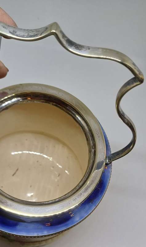 Carltonware  cookiejar