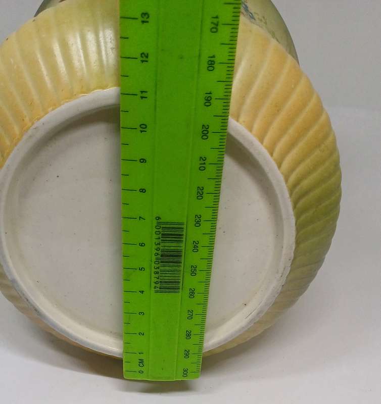 Carltonware  cookiejar