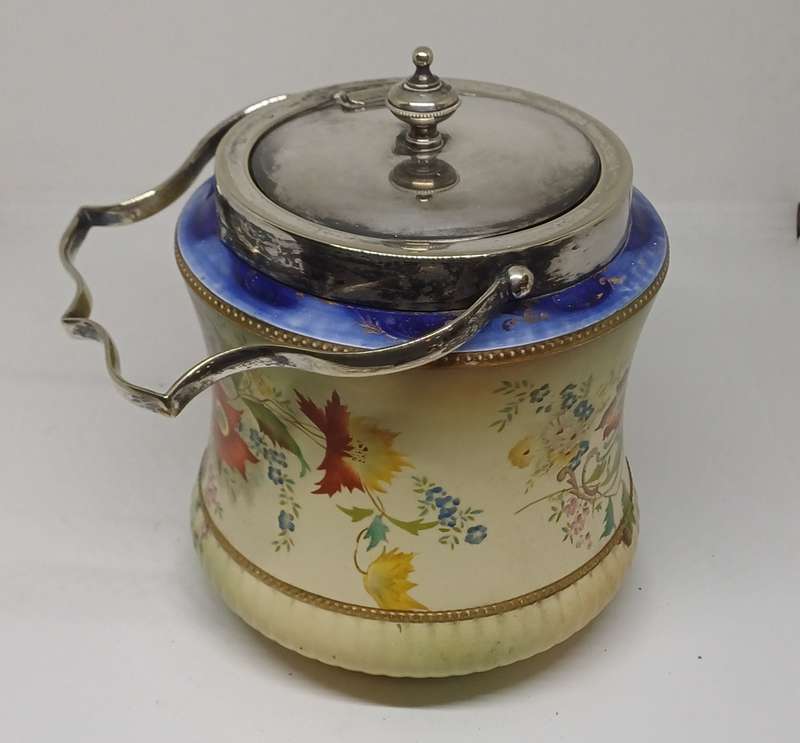 Carltonware  cookiejar