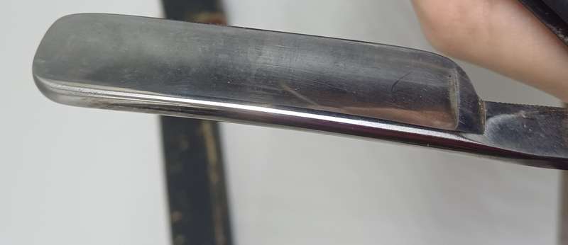 Old Barber hand razor-solingen in original case