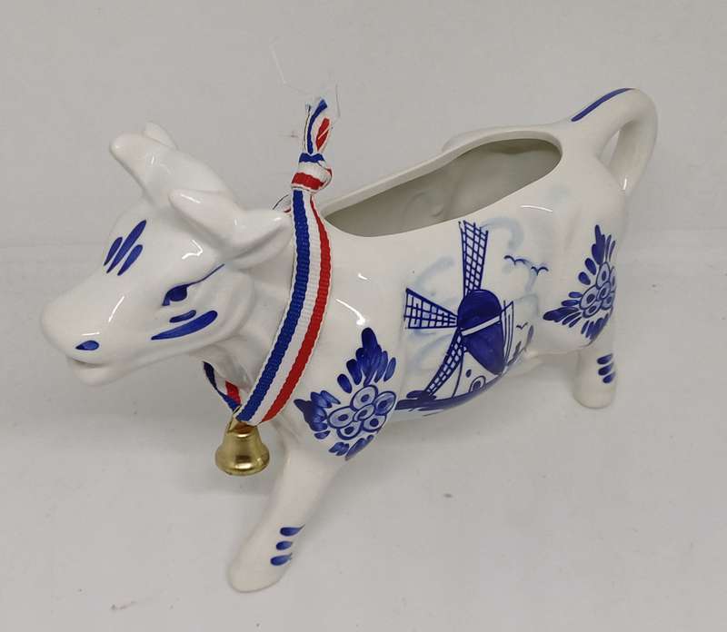 Delftware Cow Creamer - original box