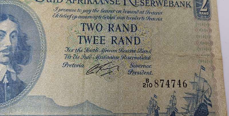 Old Two rand note