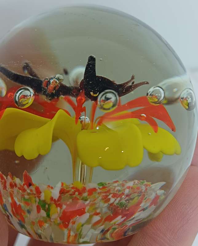 Paperweight