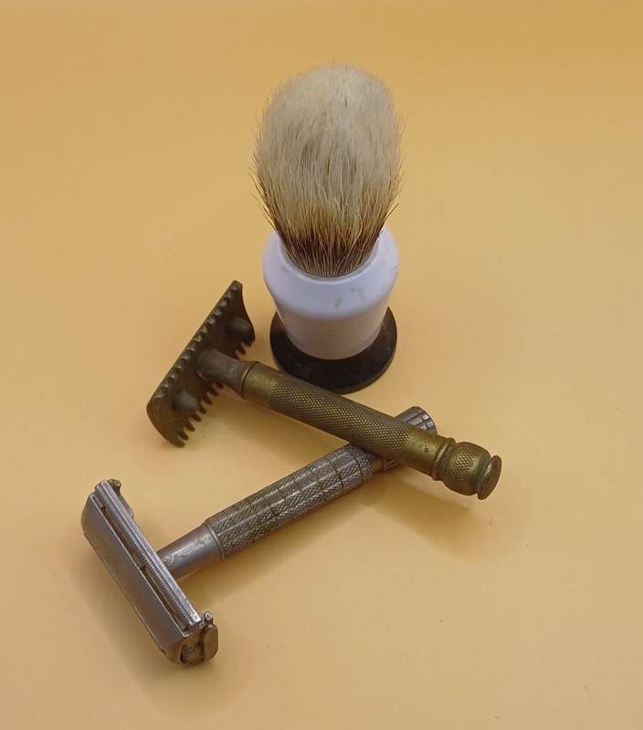 Two safety razors