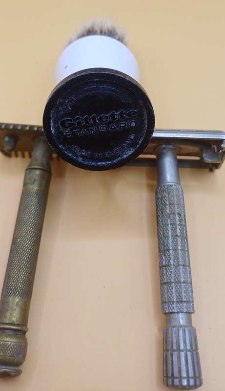 Two safety razors