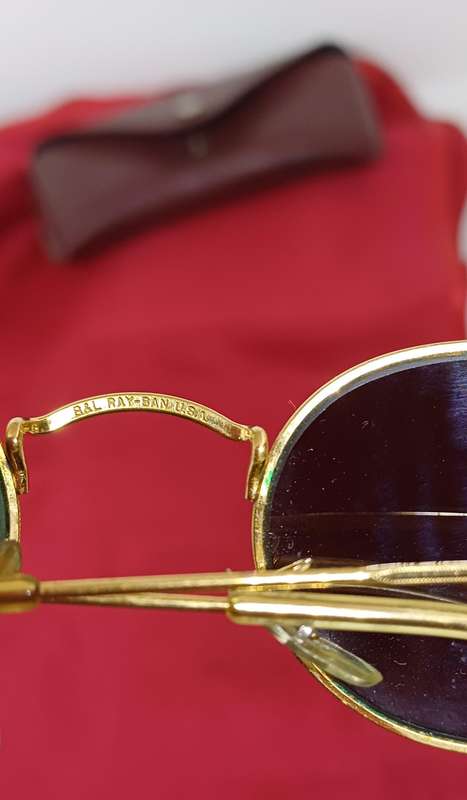 B & L  RAY-BAN USA