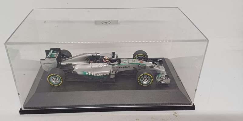 Formula 1 F1 diecast  1:43