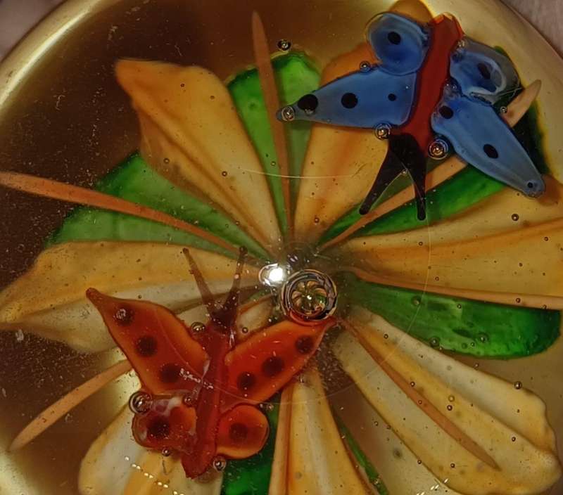 Paperweight