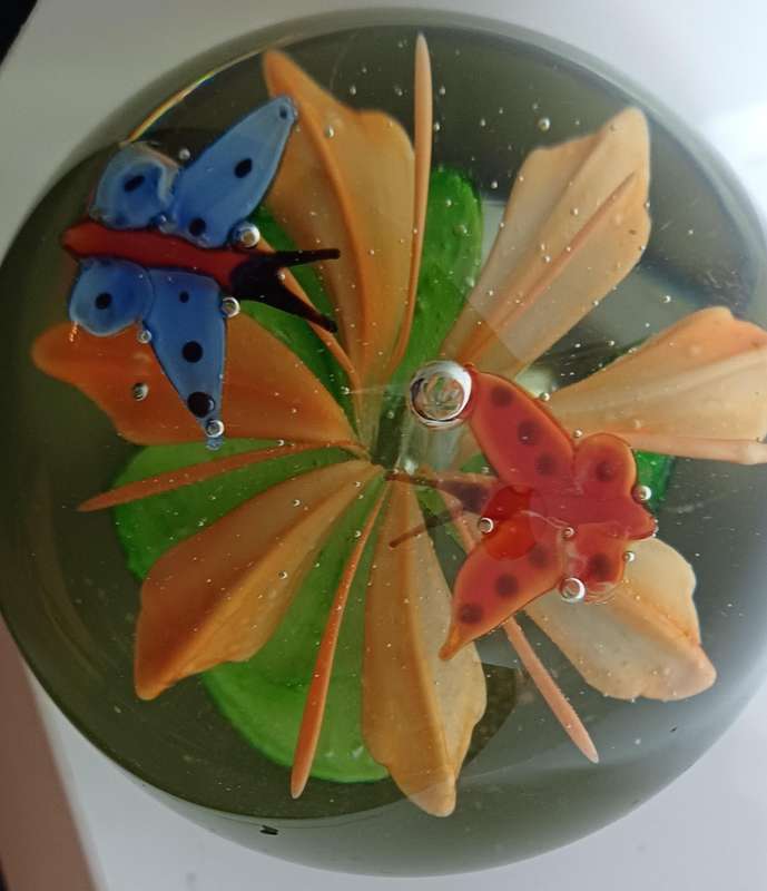 Paperweight