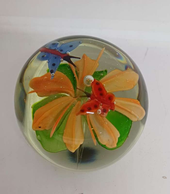 Paperweight