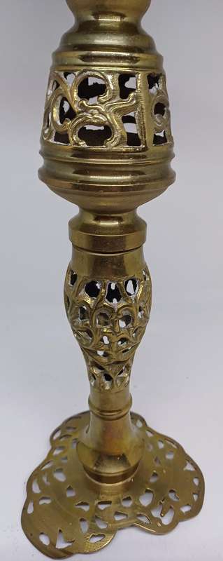 Brass candle holder