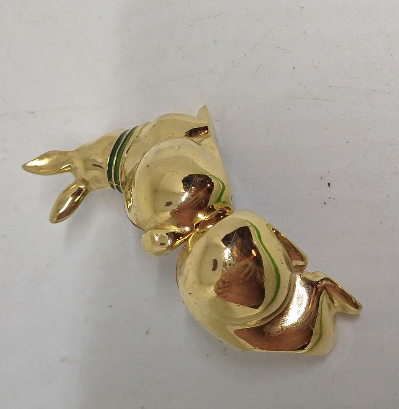 Collectable Solid perfume compact from 1992