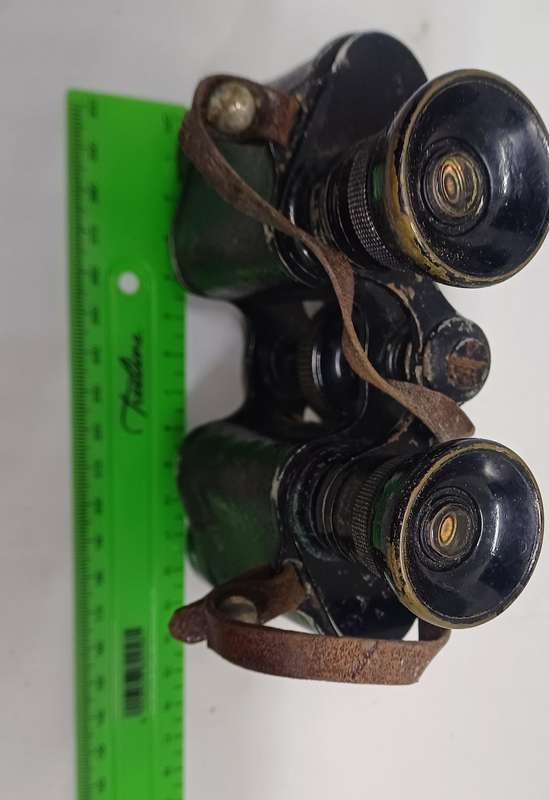 D.E.R.A.L.A.M.A.R.C.H  Paris  Binoculars