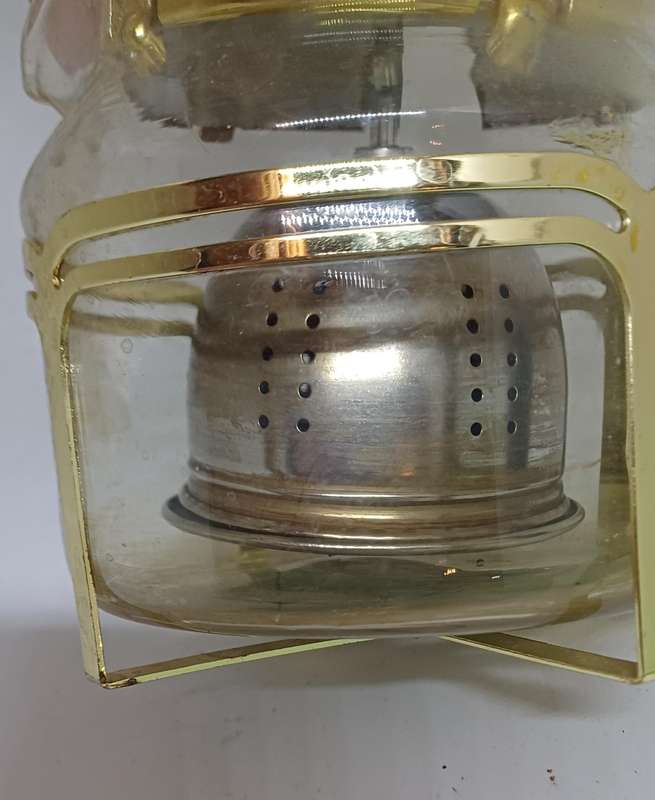 Pull up tea maker
