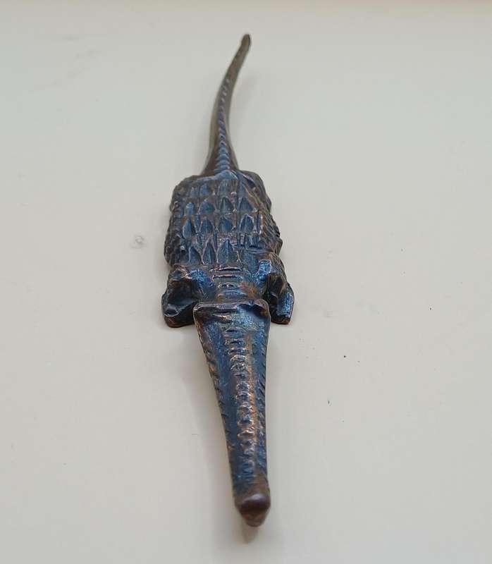 Paperweight -crocodile
