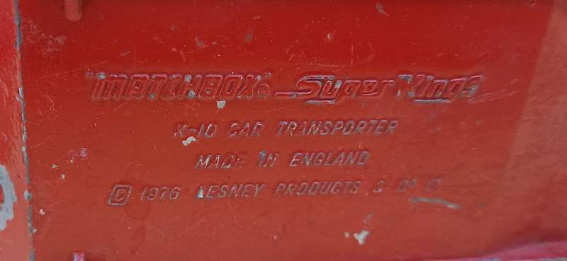 Matchbox super kings K-10 car transporter
