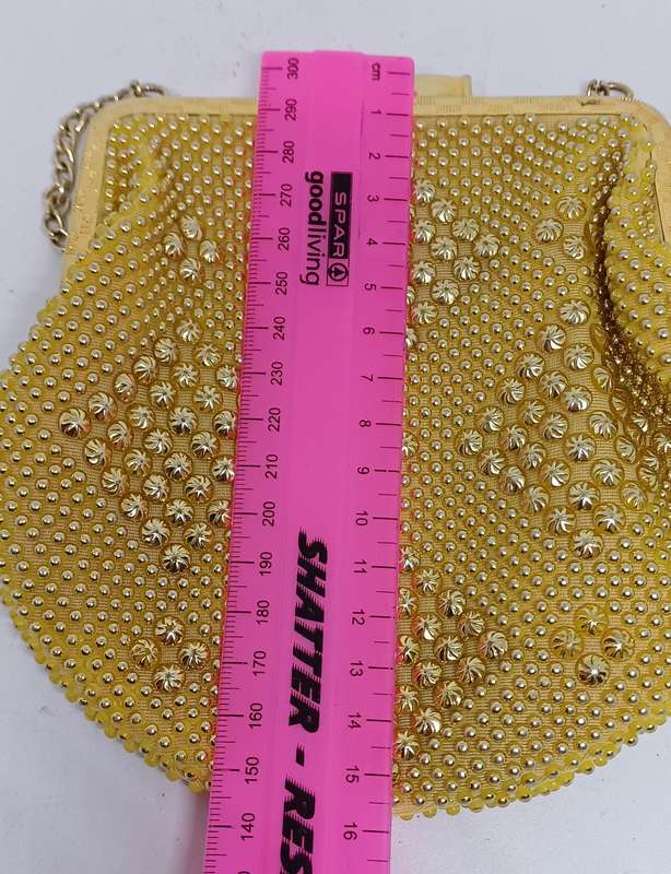 Vintage handbag and 2 compactums