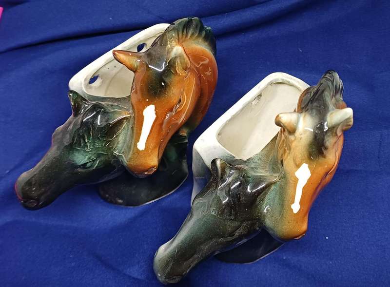 Two horse vase wall hangings