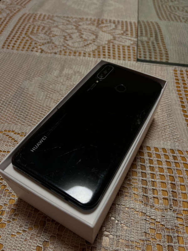 HUAWEI