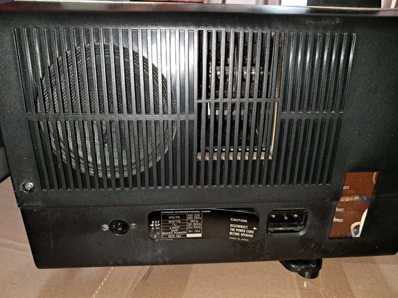 Chinon Sound 8000