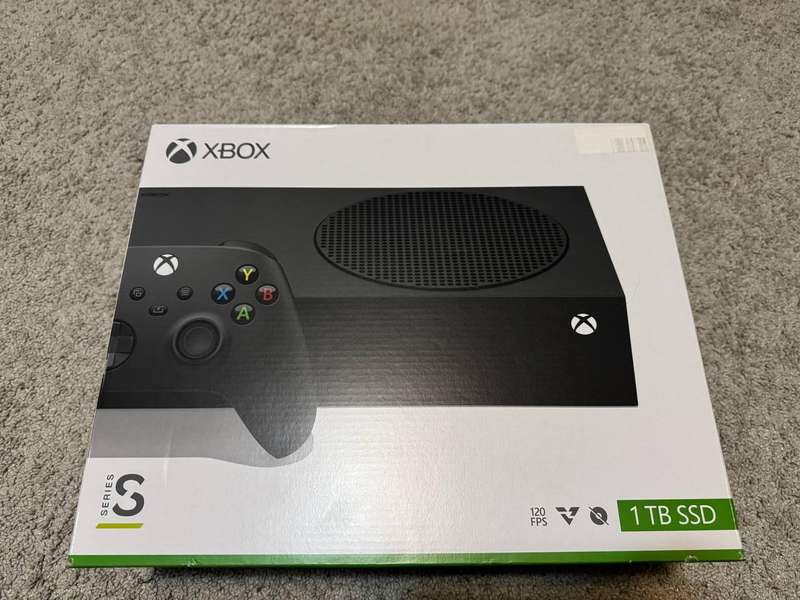Xbox Series S 1TB Digital Gaming Console (Black)