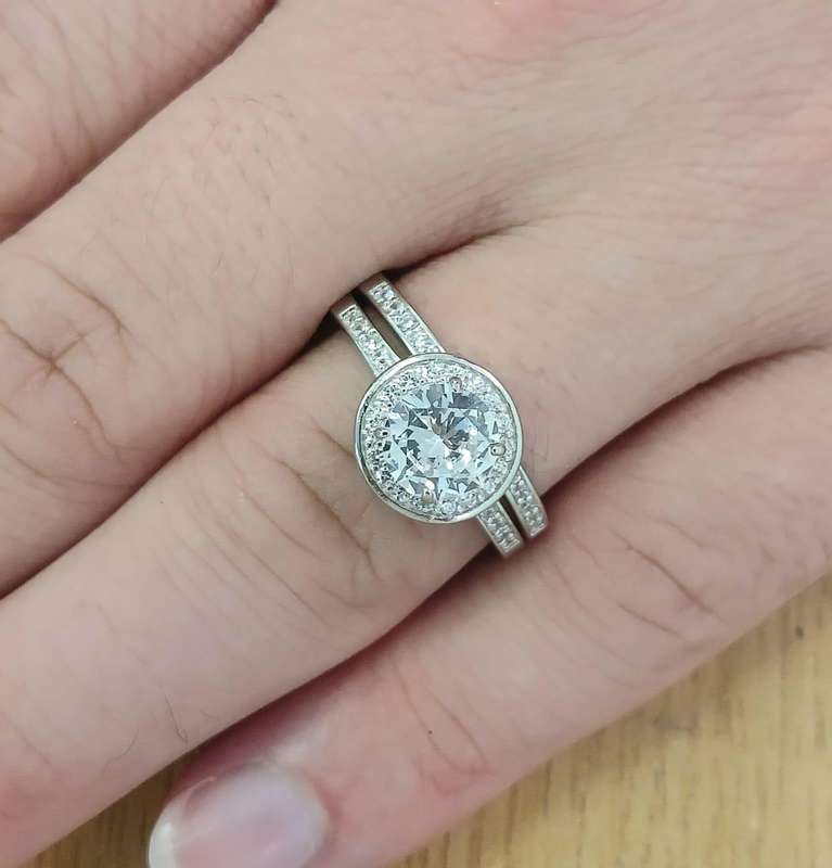 Beautiful .925 Sterling Silver Round Halo Double Ring Set