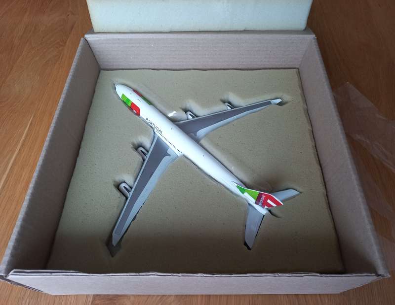 JC Wings TAP - Air Portugal A340-300