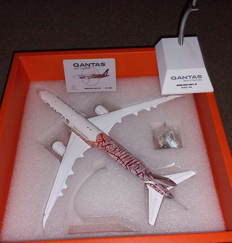 1/200 Qantas (Yam Dreaming) B787-9