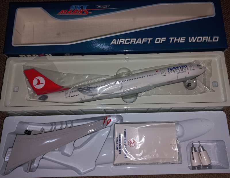 1/200 Turkish Airlines A330-200