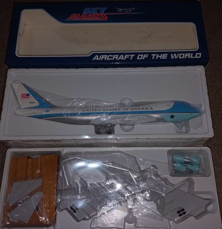 1/200 Air Force One B747