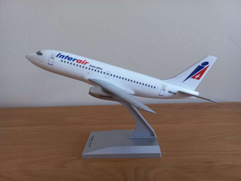 1/130 Inter Air B737-200