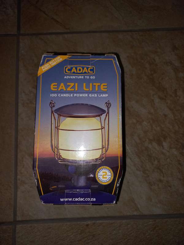 Cadac 100 candle power gas lamp with 0.5m extention