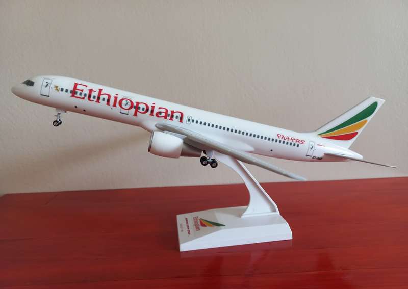 1/150 Ethiopian Airlines B757-200