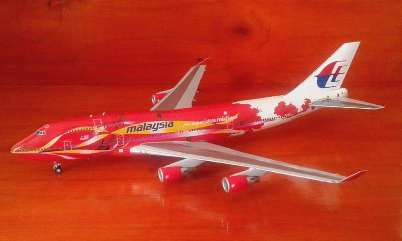 1/200 Malaysia B747-400