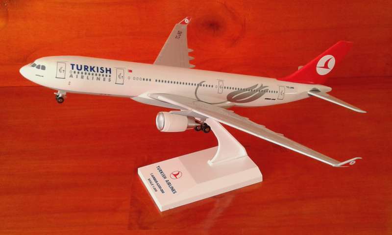 1/200 Turkish Airlines A330-200