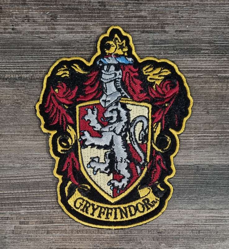 Gryffindor Crest Bagde - Harry Potter