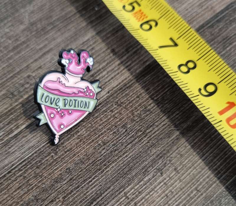 Harry Potter Love Potion Enamel Pin
