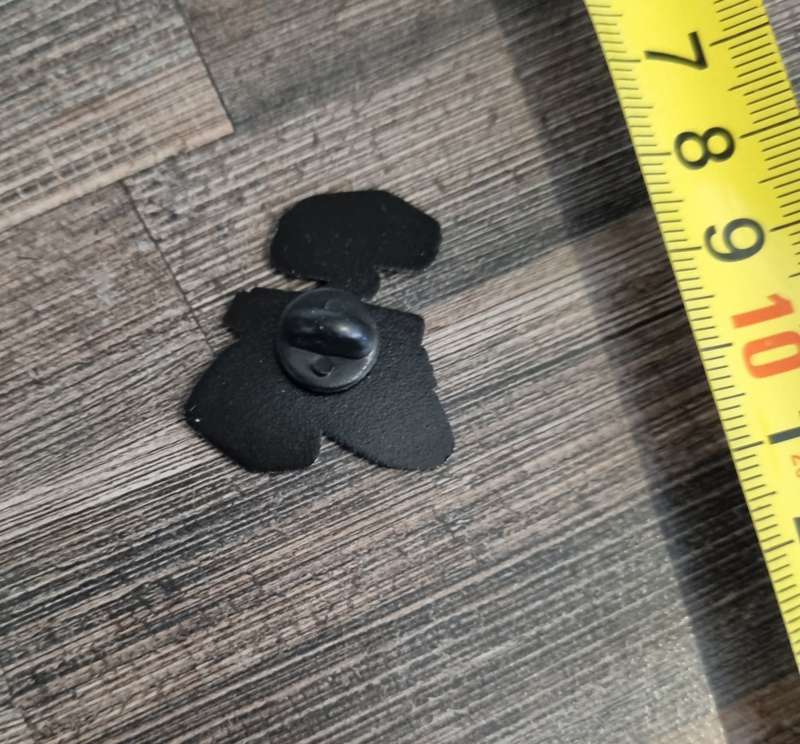 Walle Enamel Pin
