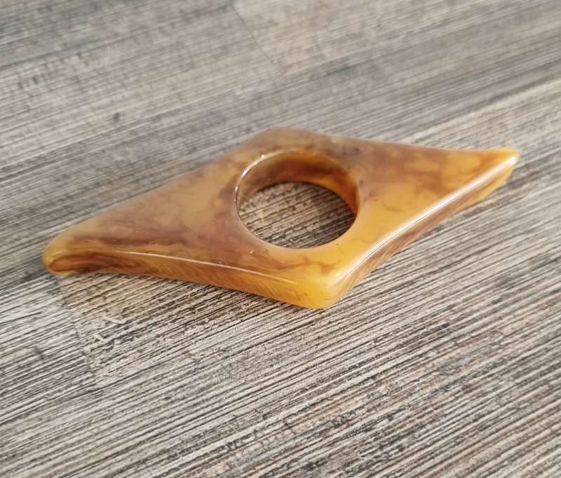 Tigers Eye Resin Thumb Page Holder
