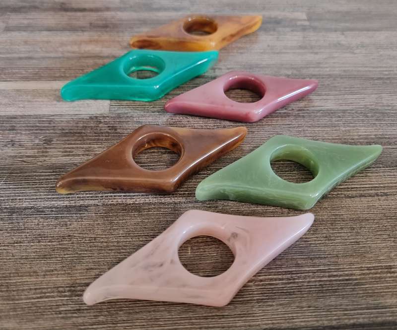 Green Resin Thumb Page Holder