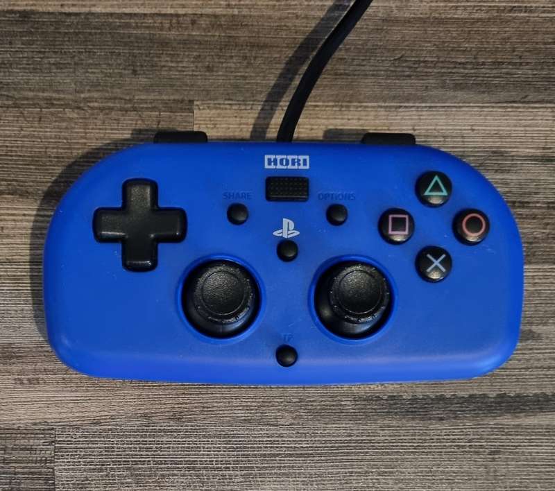 Sony Hori Mini Wired Gamepad for PS4