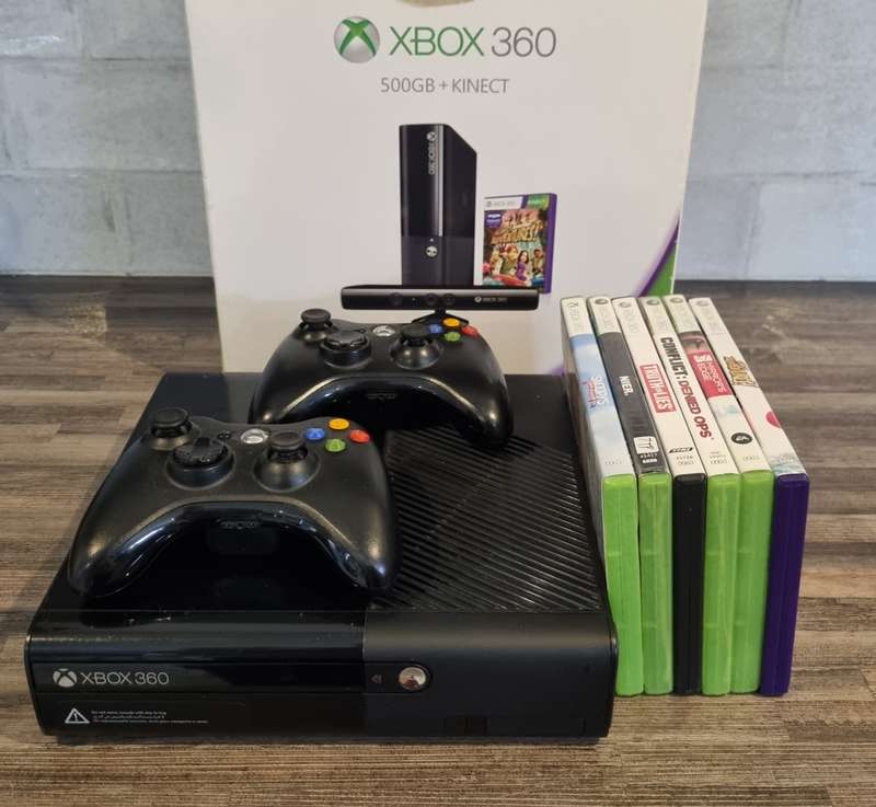 500GB Xbox 360 Console + Controllers + Games Bundle